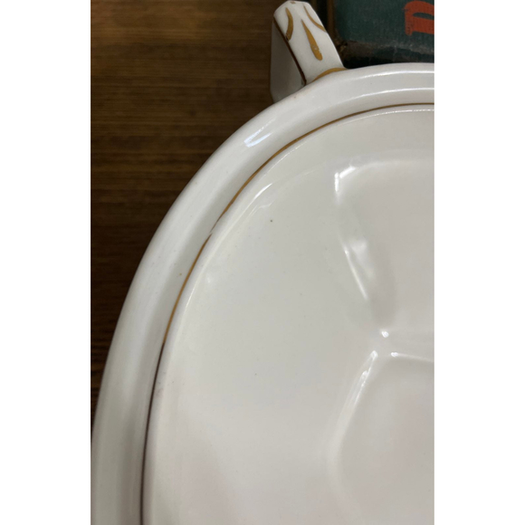 Vintage W.H. Grindley & Co The Victory Covered Vegetable Bowl - Picture 9 of 11